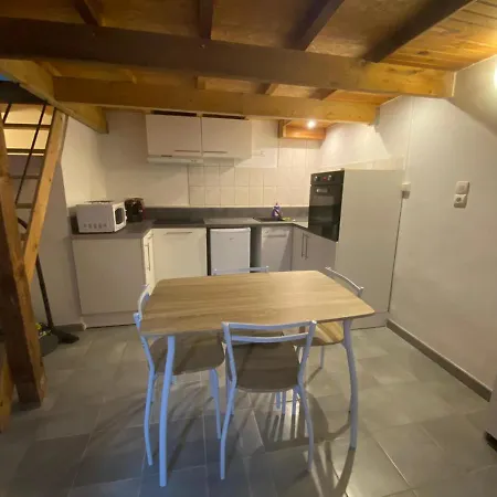 Baixas R2 - 1 Chambre Avec Mezzanine Ouverte Sur Communs Baixas